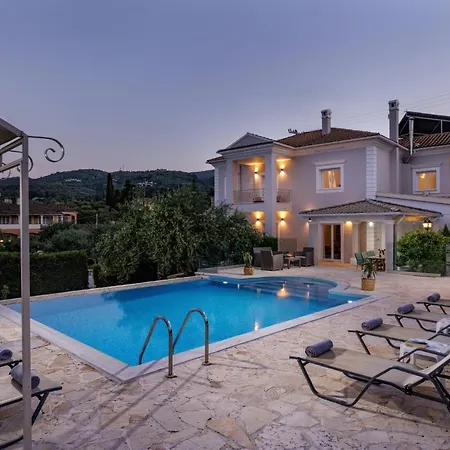 Perla By * Kassiopi