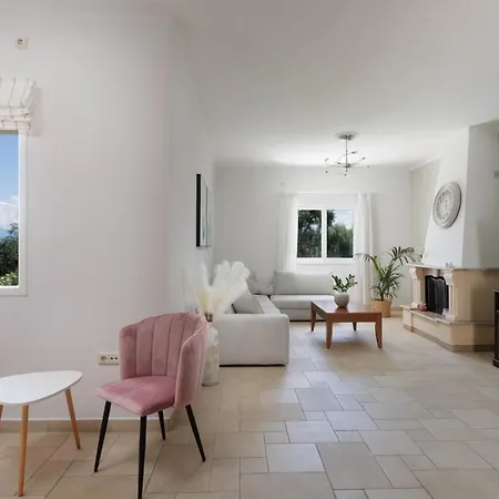 Villa Perla By